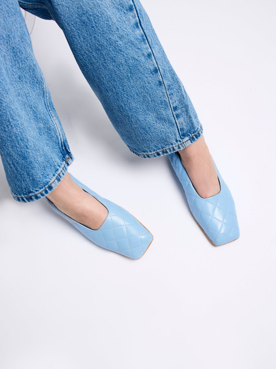 THE LEAH QUILTED SKY BLUE