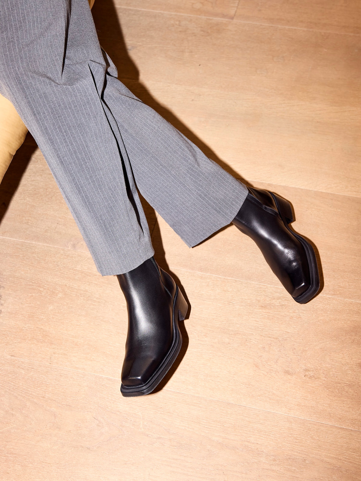 Blankens The Hedda Black leather boots