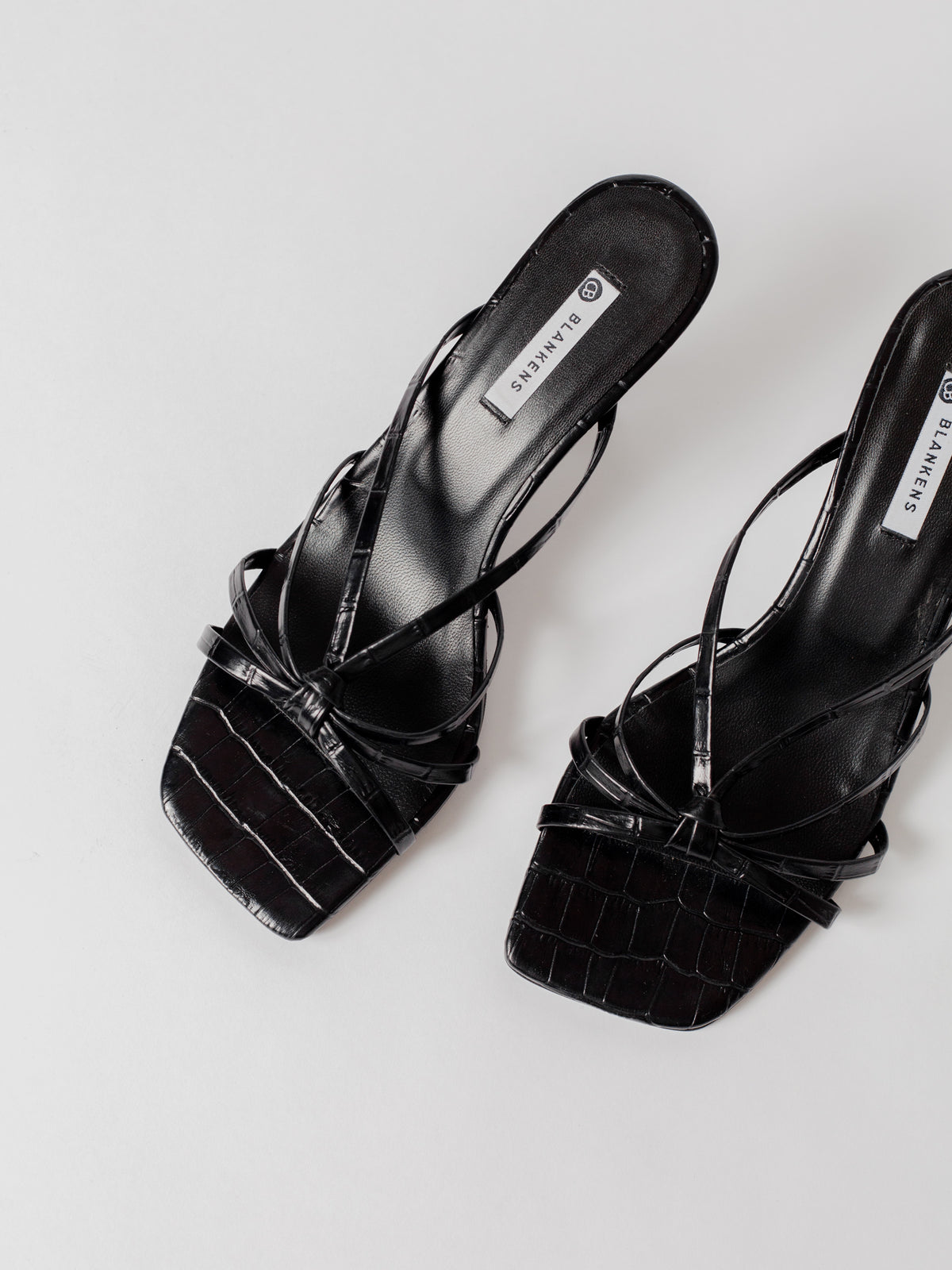Blankens The Jennie Black heels in croc
