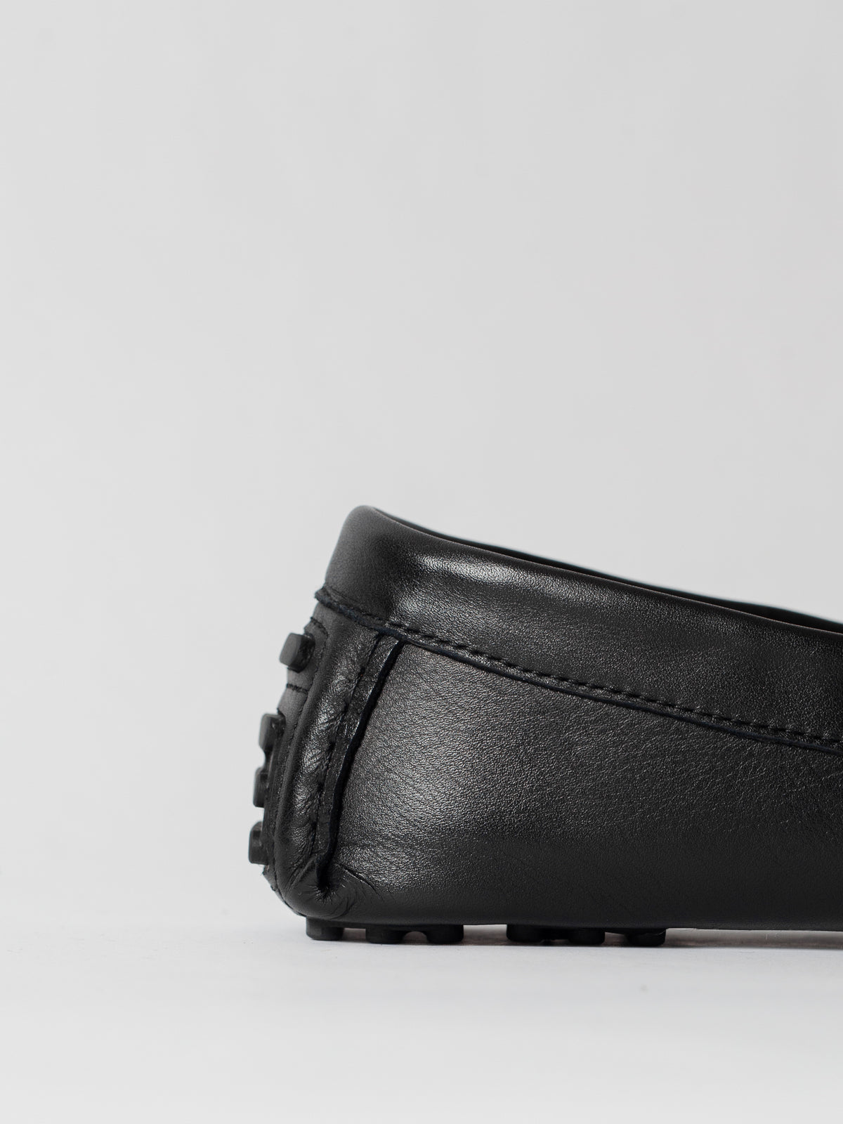 Blankens The Lova Knot Leather Loafer