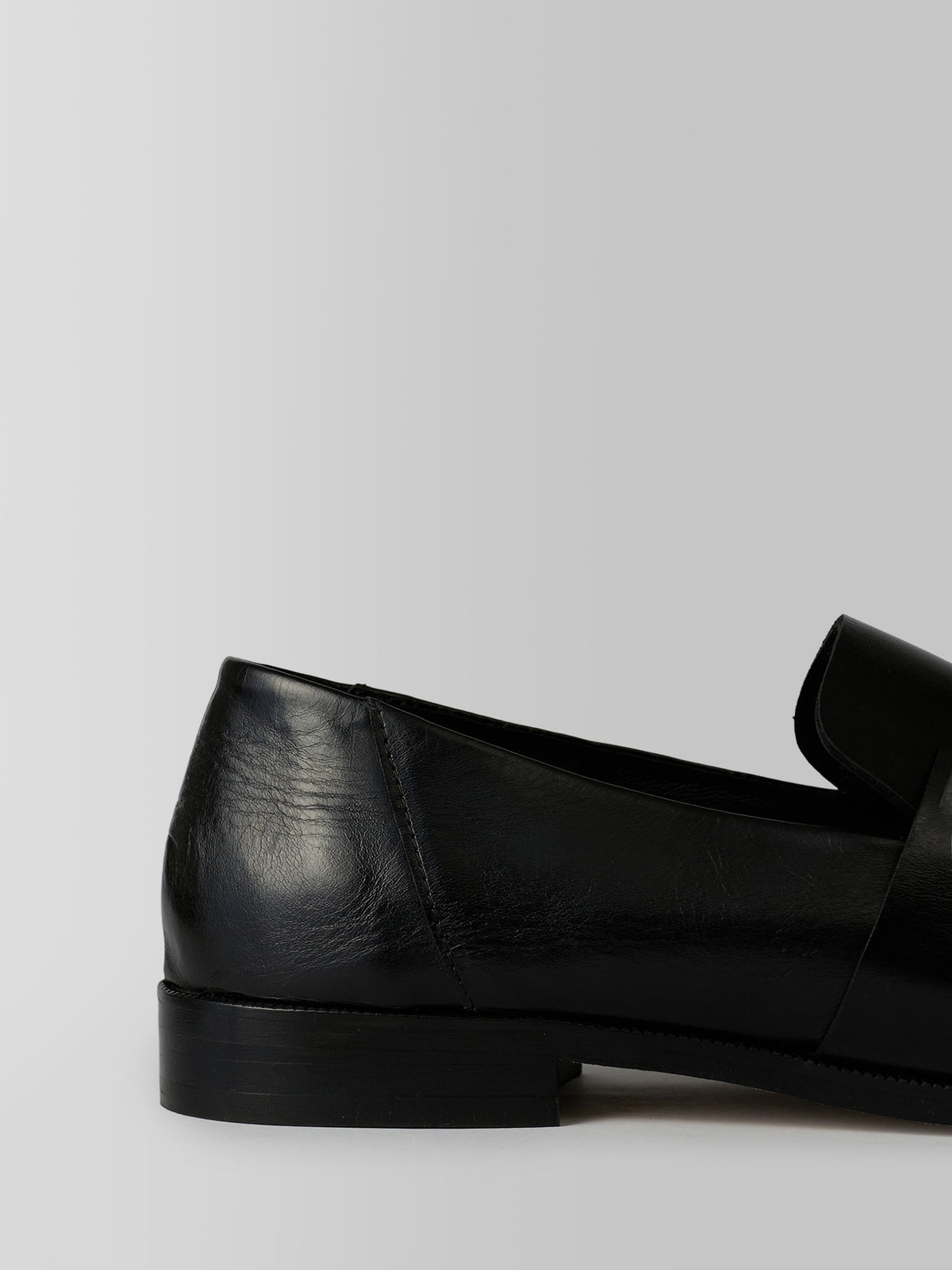 Blankens The Vienna black leather loafer