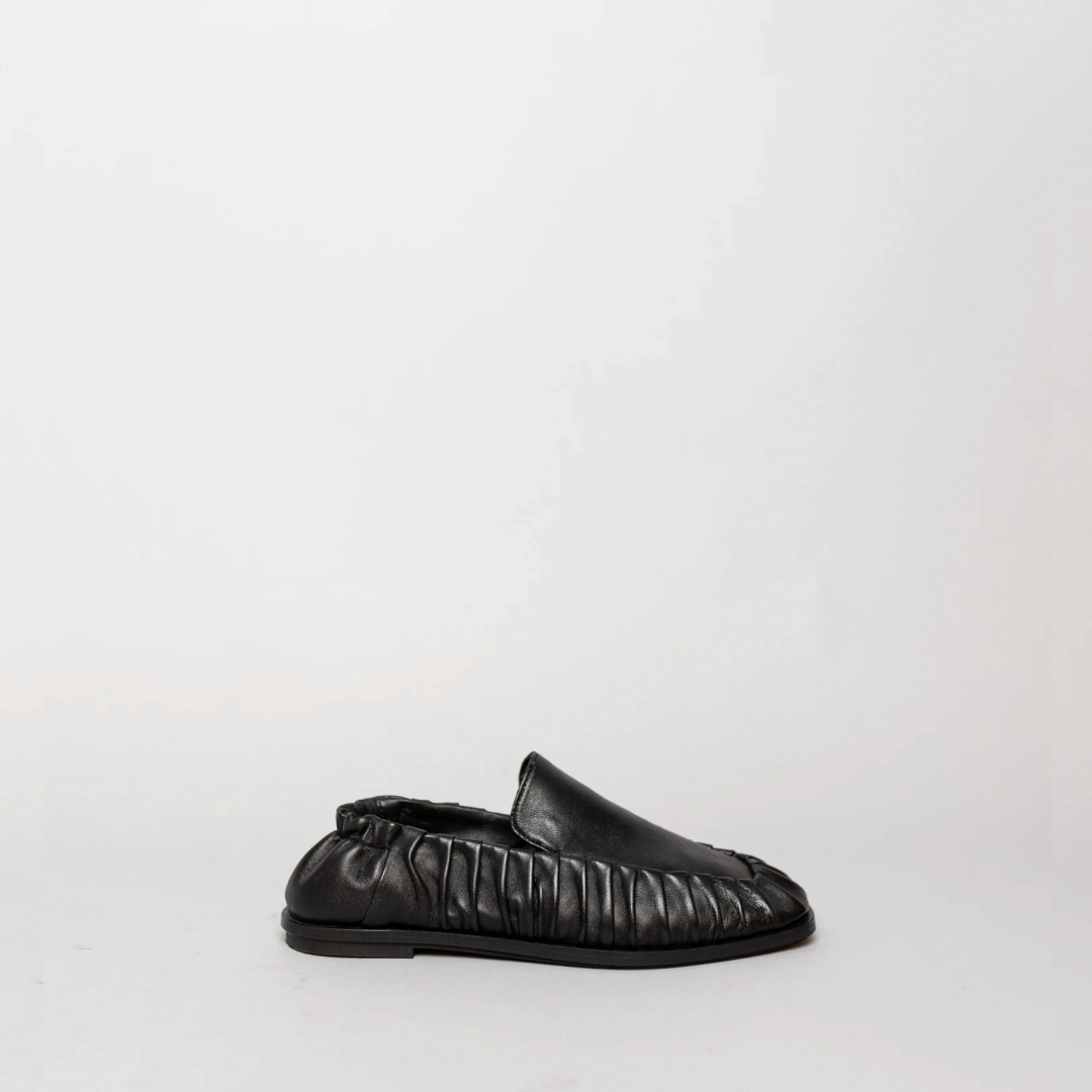 The Valeria Black Leather
