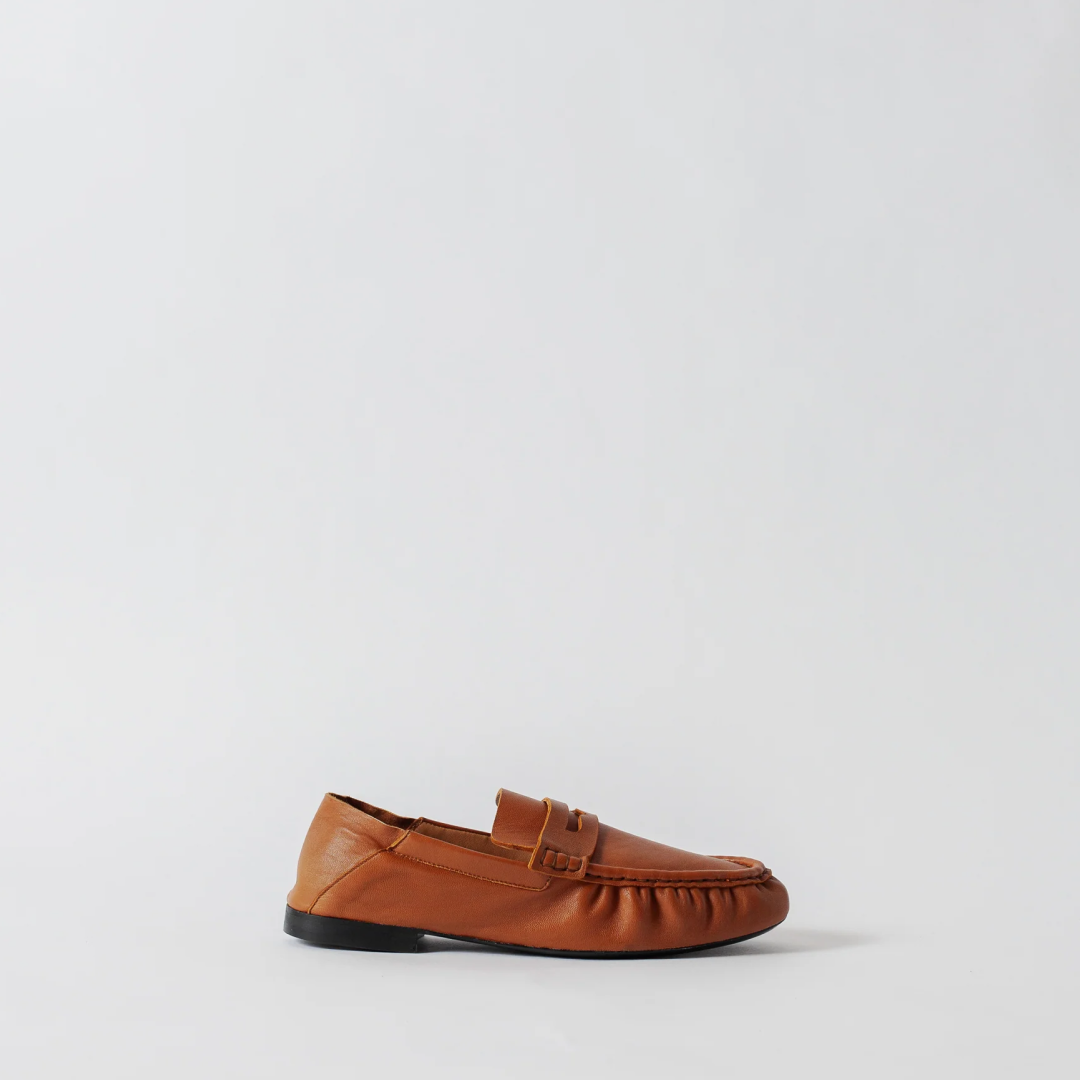 The Vienna Sacchetto Camel Leather