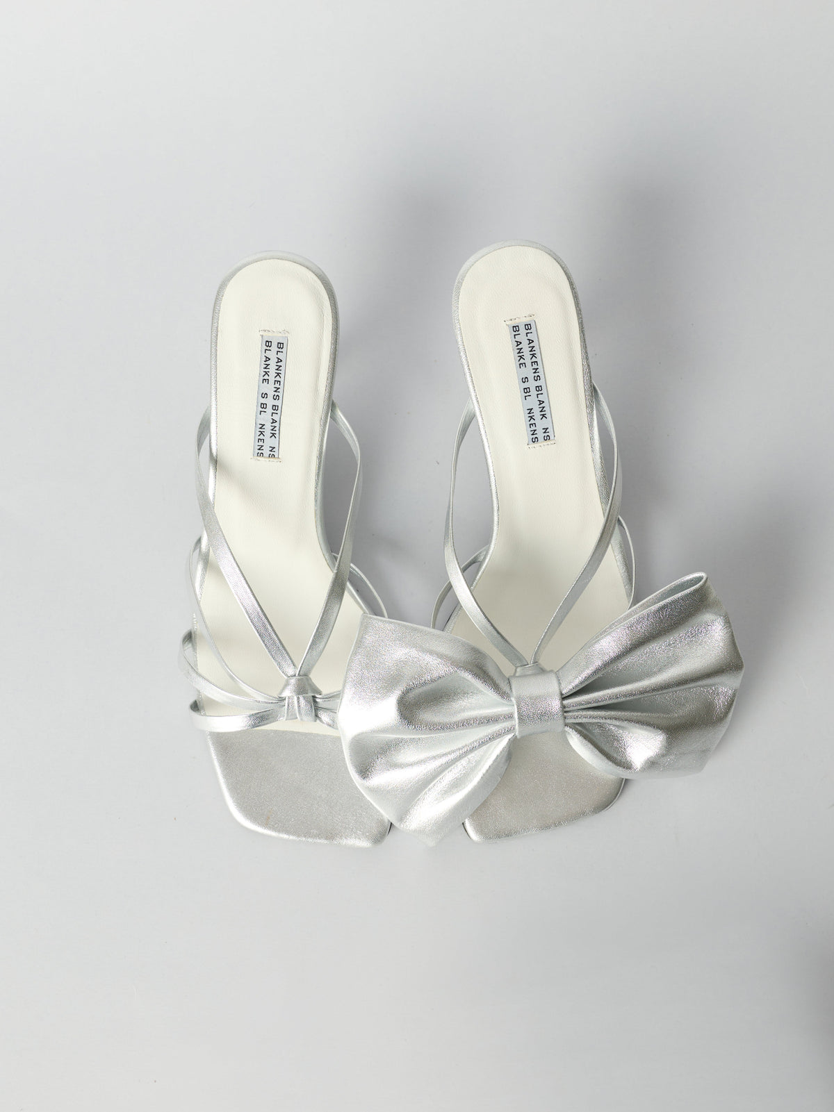 Blankens Silver Bow Clip-ons