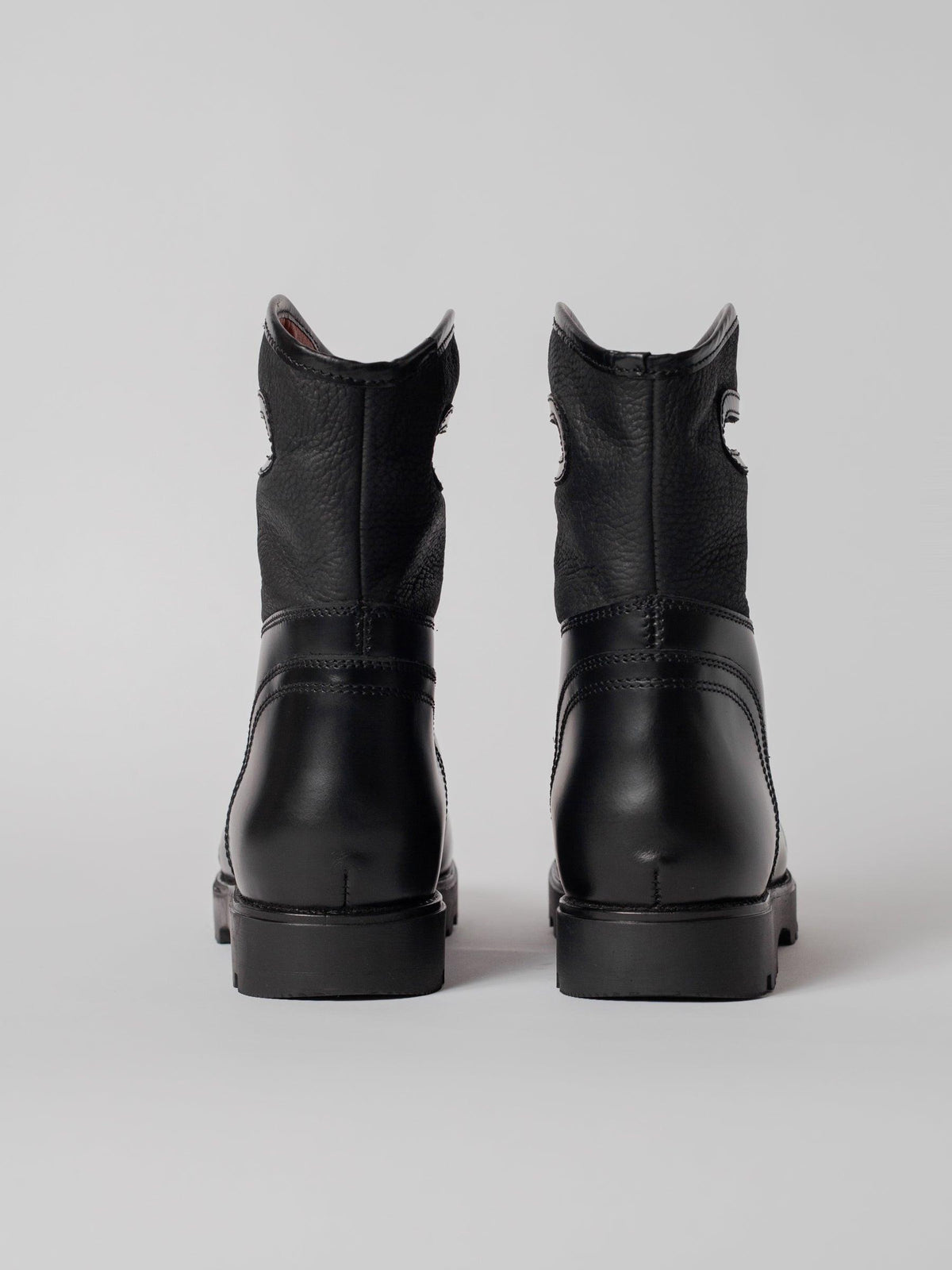 Blankens The Alexia Low Eco black low boot with handles. warm with fuzzy wool lining. water resistant