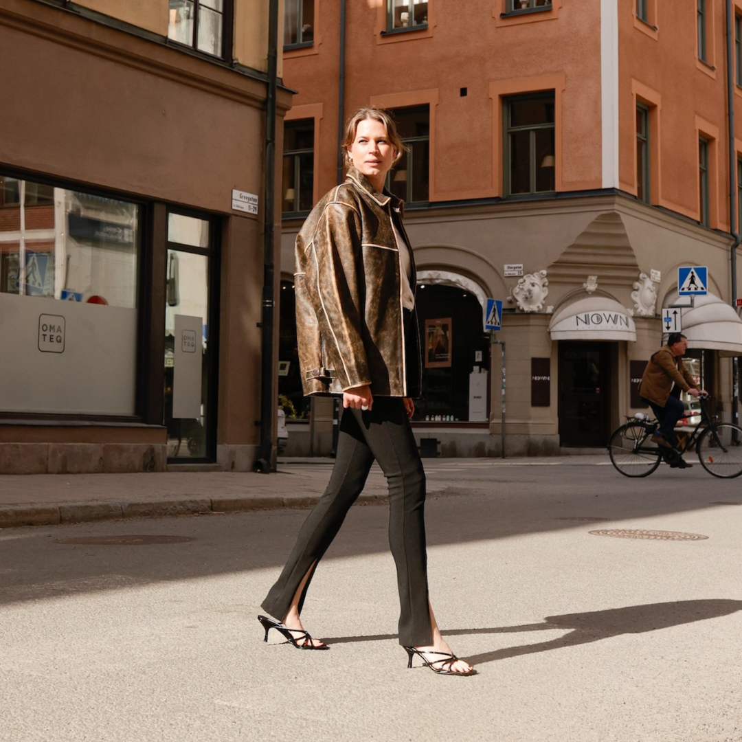 PIECES WITH POWER: DANIELA UPMARK ON ACCESSORIES