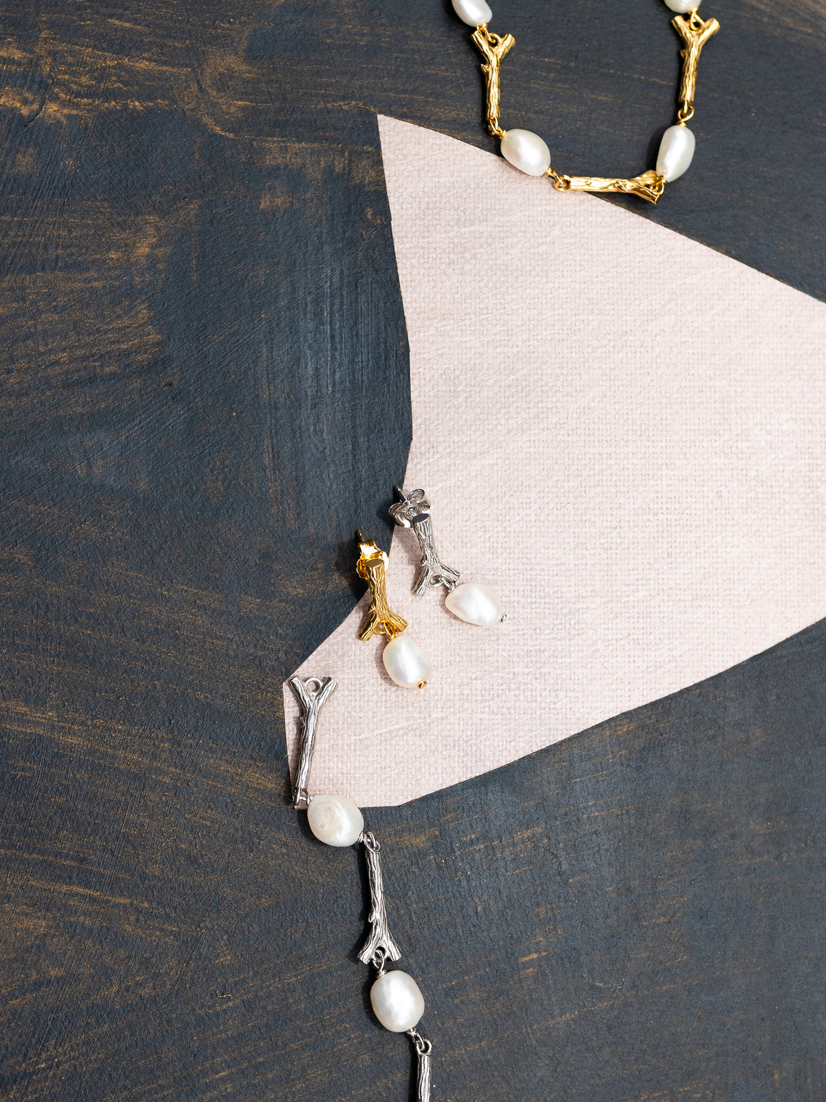 Stick and Pearl Earring Gold