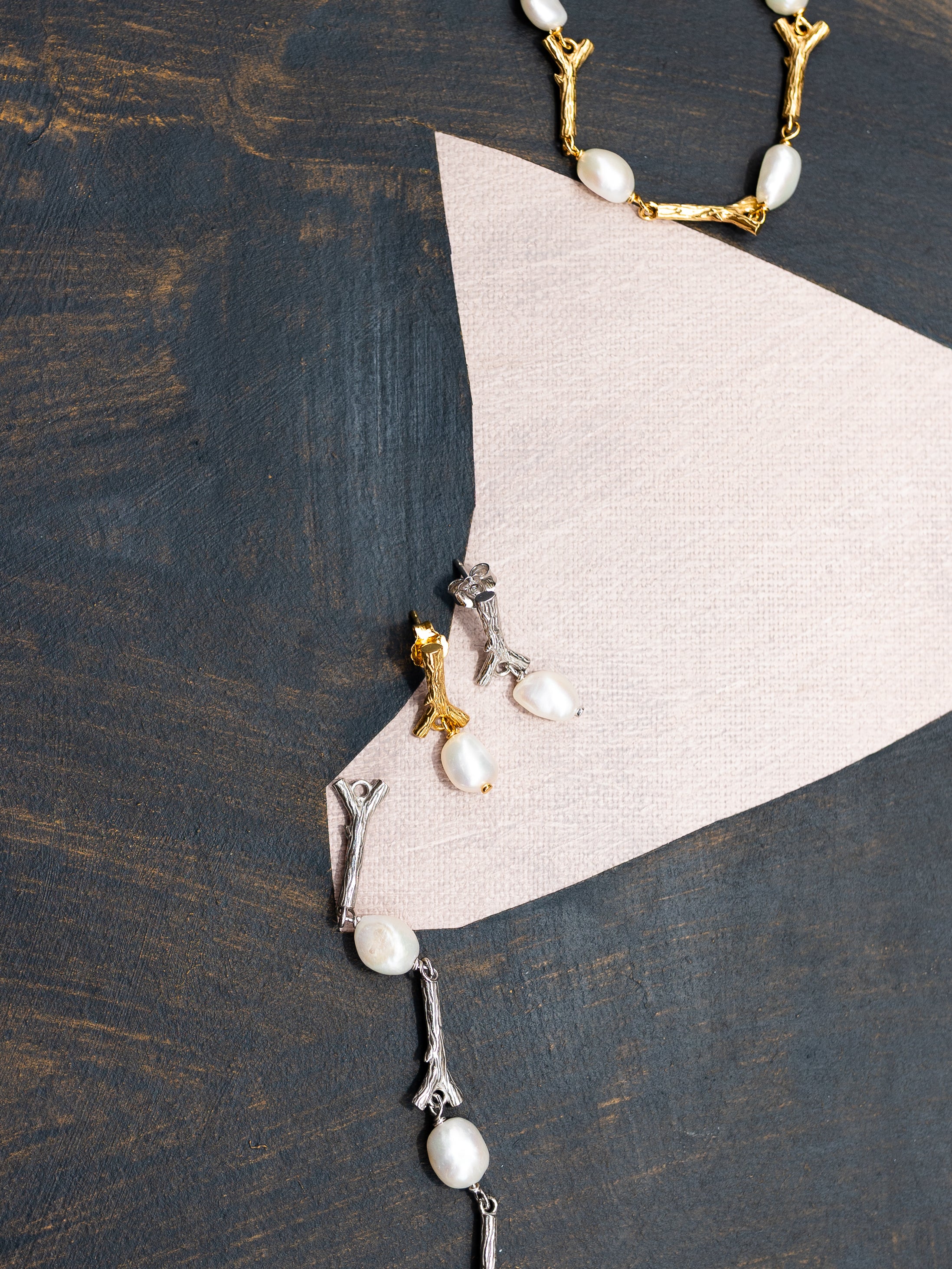 STICK AND PEARL EARRING GOLD