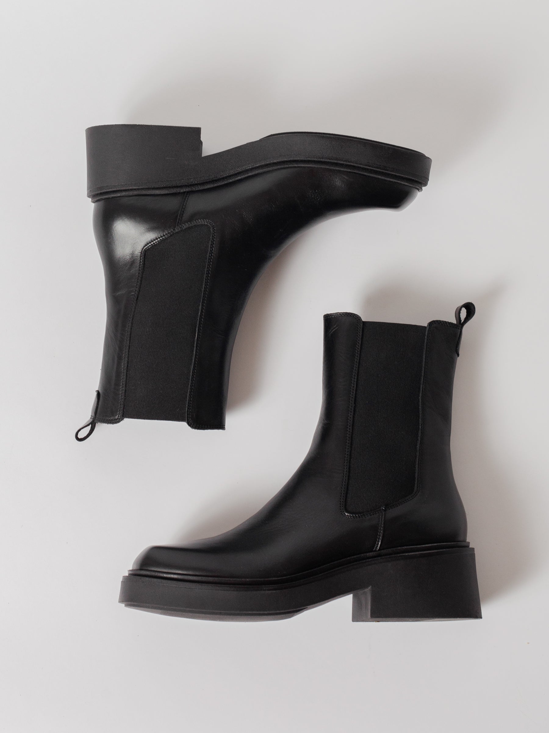 THE LINA BLACK BOOT Blankens