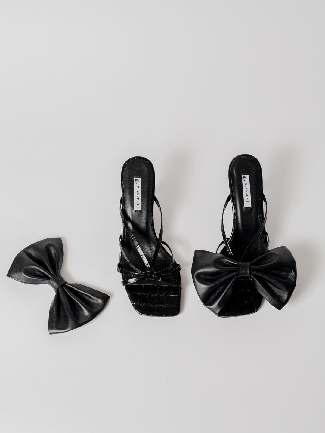 Blankens clip-on bow in black leather with sandals in black croc