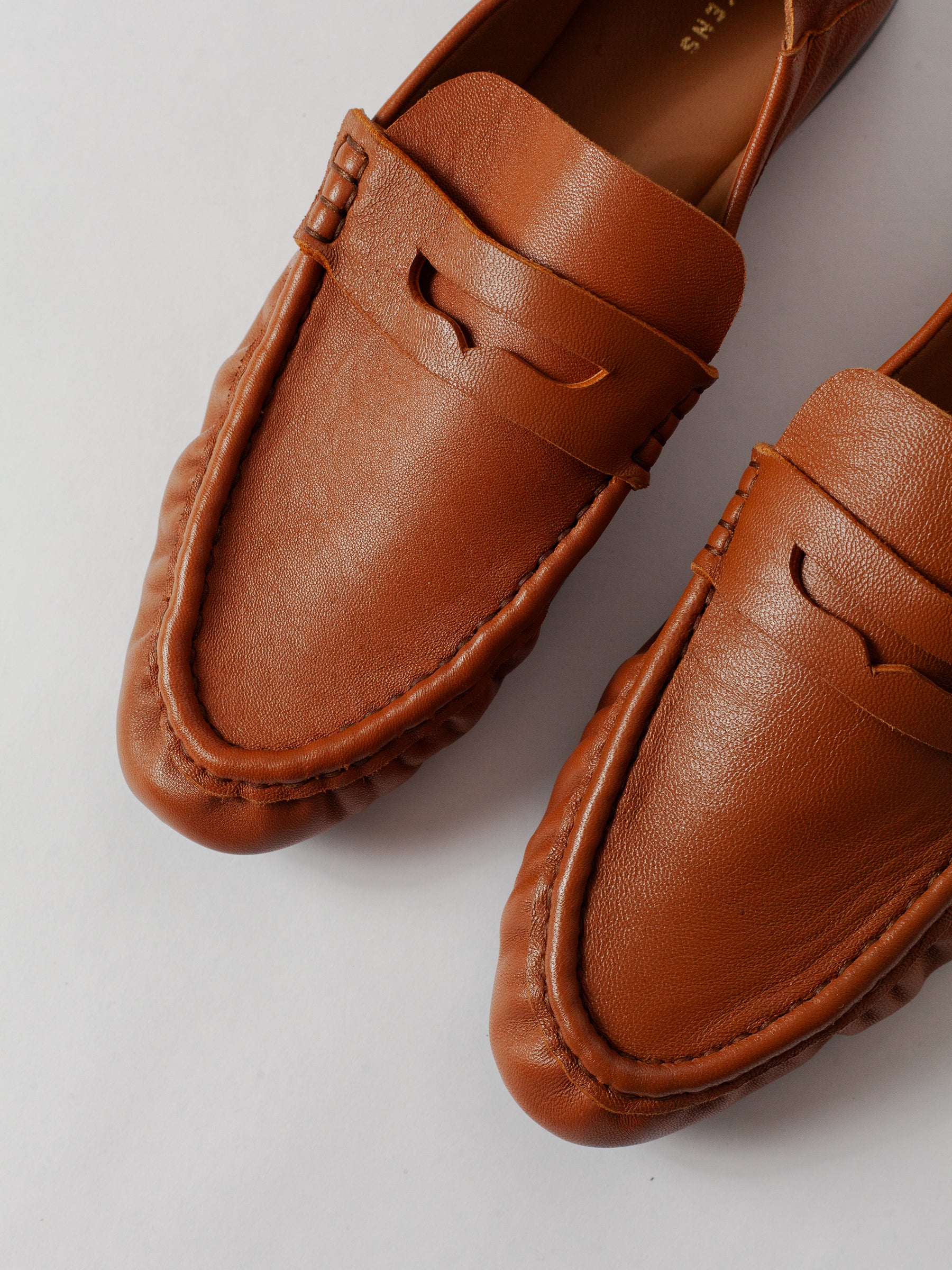 Blankens The Vienna Camel Sacchetto Loafer