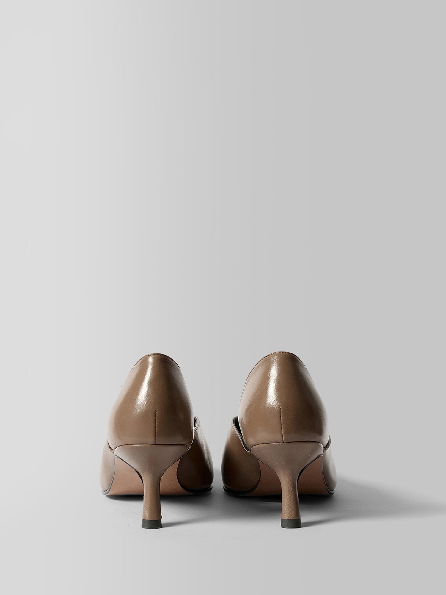 THE RADFORD GREY OLIVE