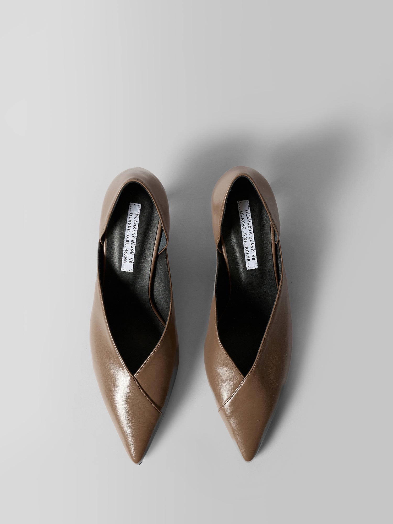THE RADFORD GREY OLIVE