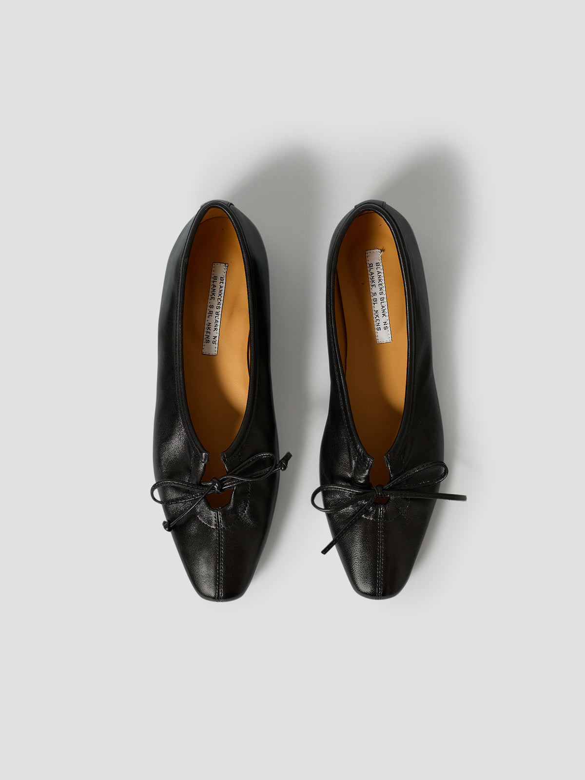 The Lizzy Flat Black Leather