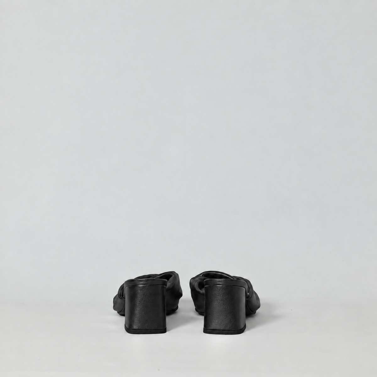 The Marla Black Leather — view 3