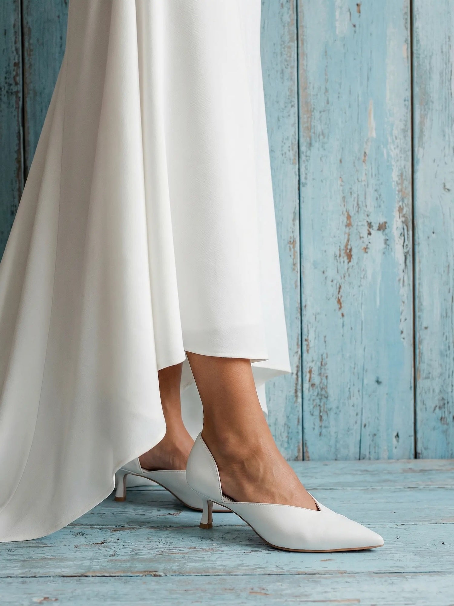 White wedding shoe pump