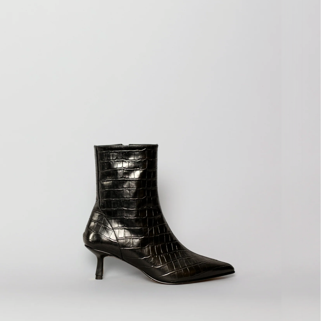 The Miranda Black Croc-Embossed Leather