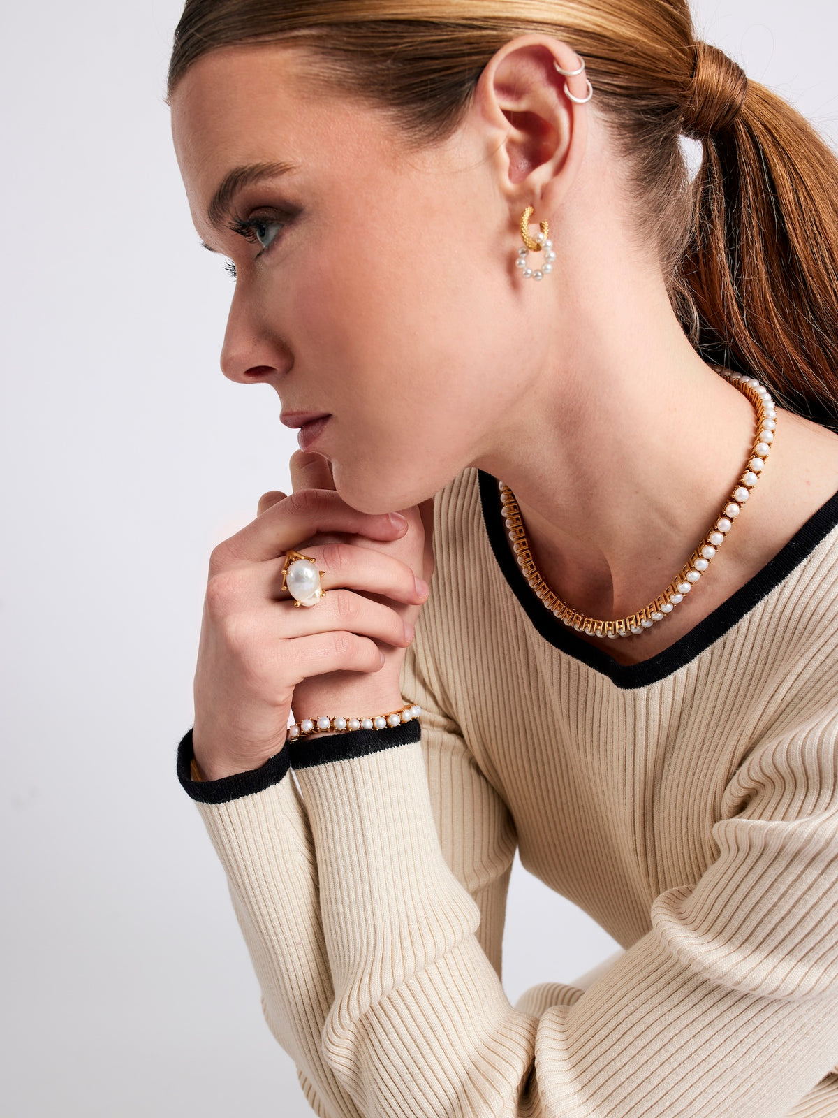 Pearl and Gold Double Hoops earrings