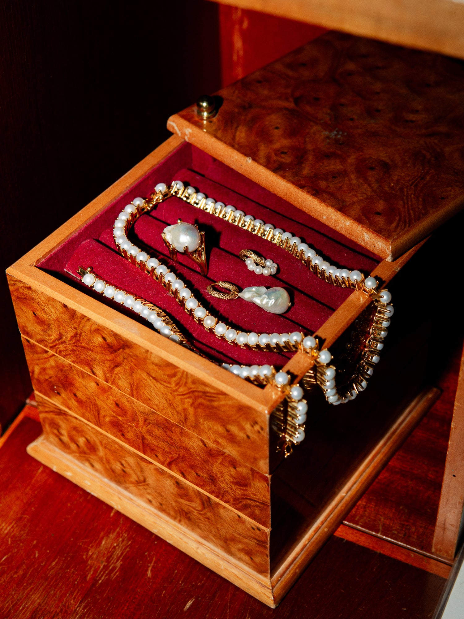 Blankens Pearl and Gold Tennis Necklace