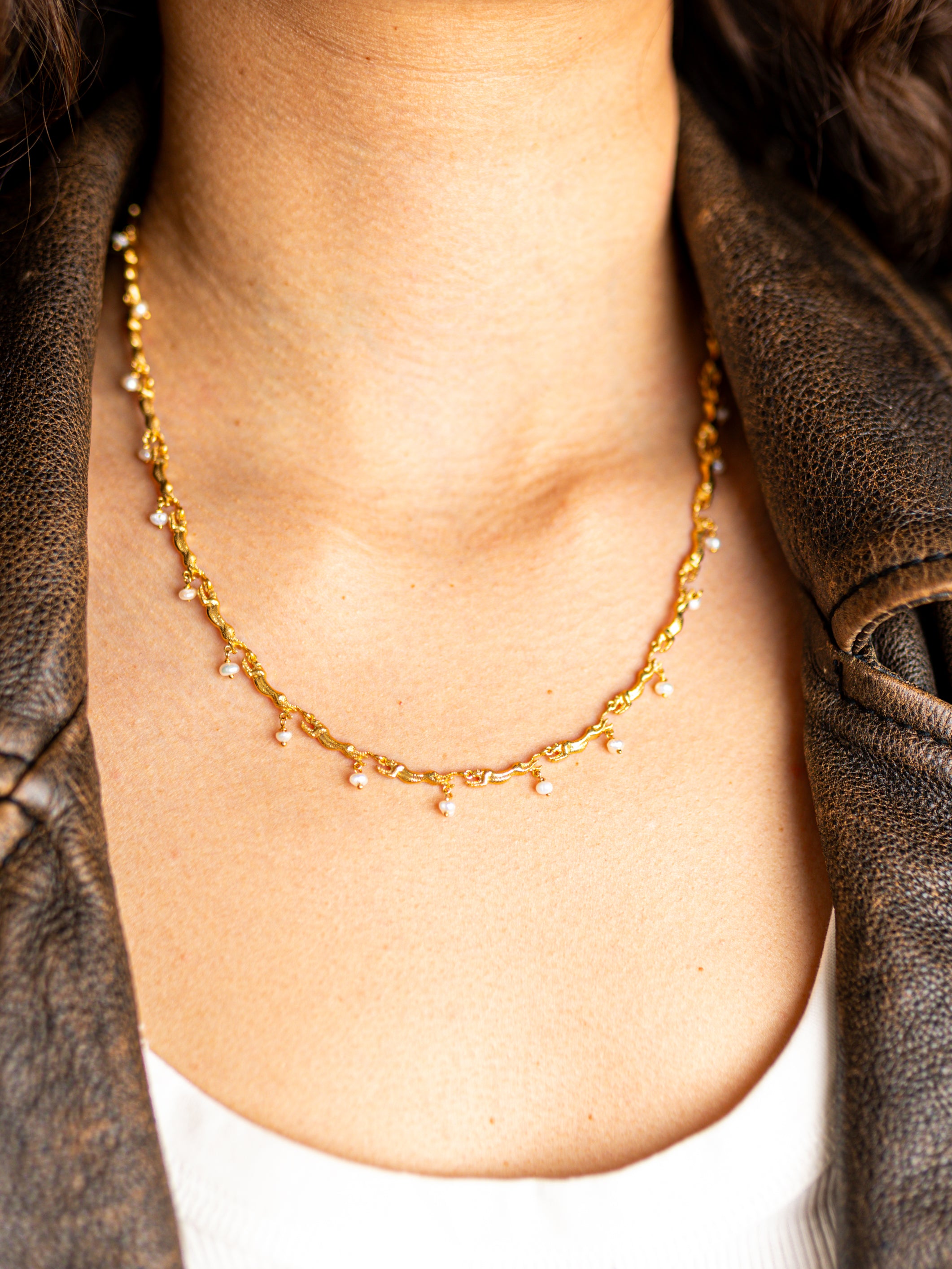 PEARL AND GOLD SMALL CHEETAH CHAIN