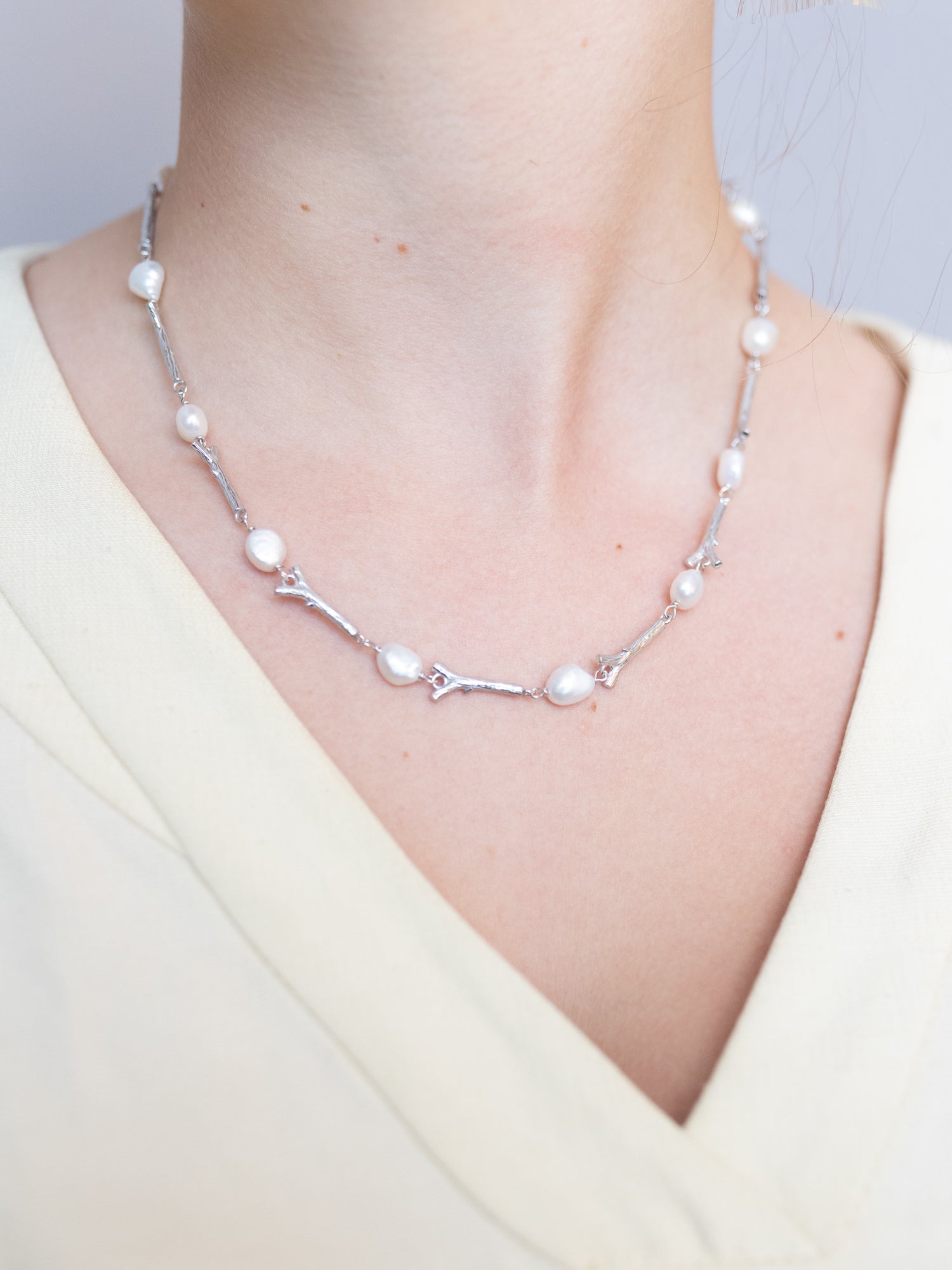 Blankens Stick and Pearl Silver Necklace