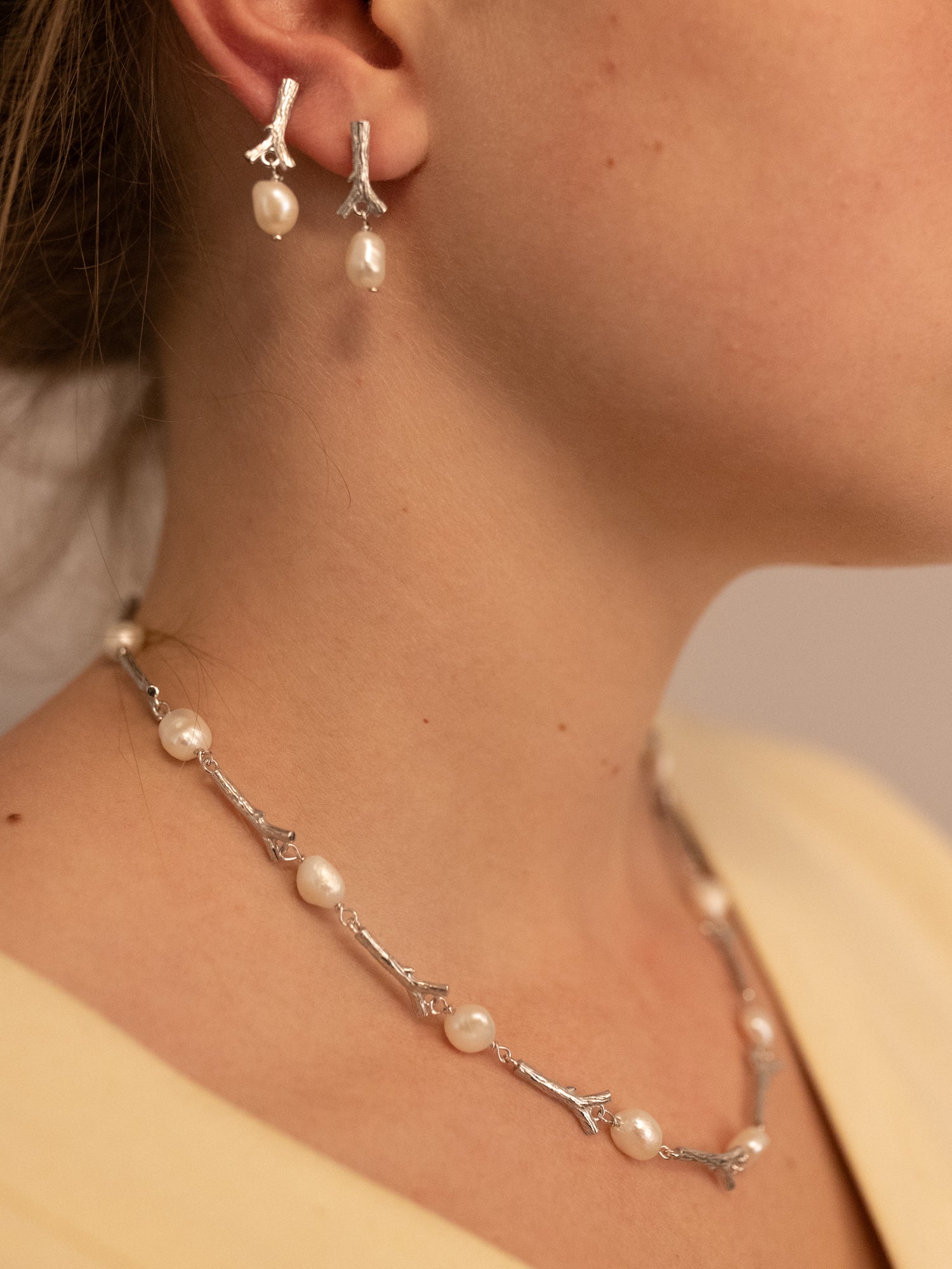 Blankens Stick and Pearl Silver Necklace