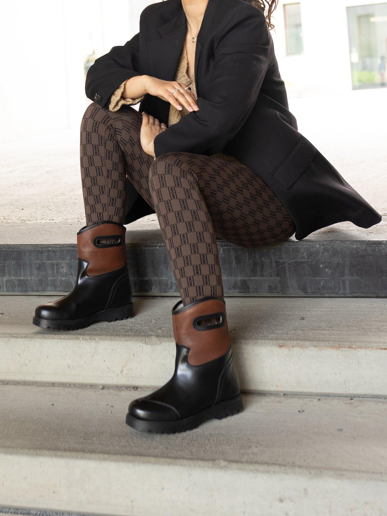 The Alexia Low Black Brown