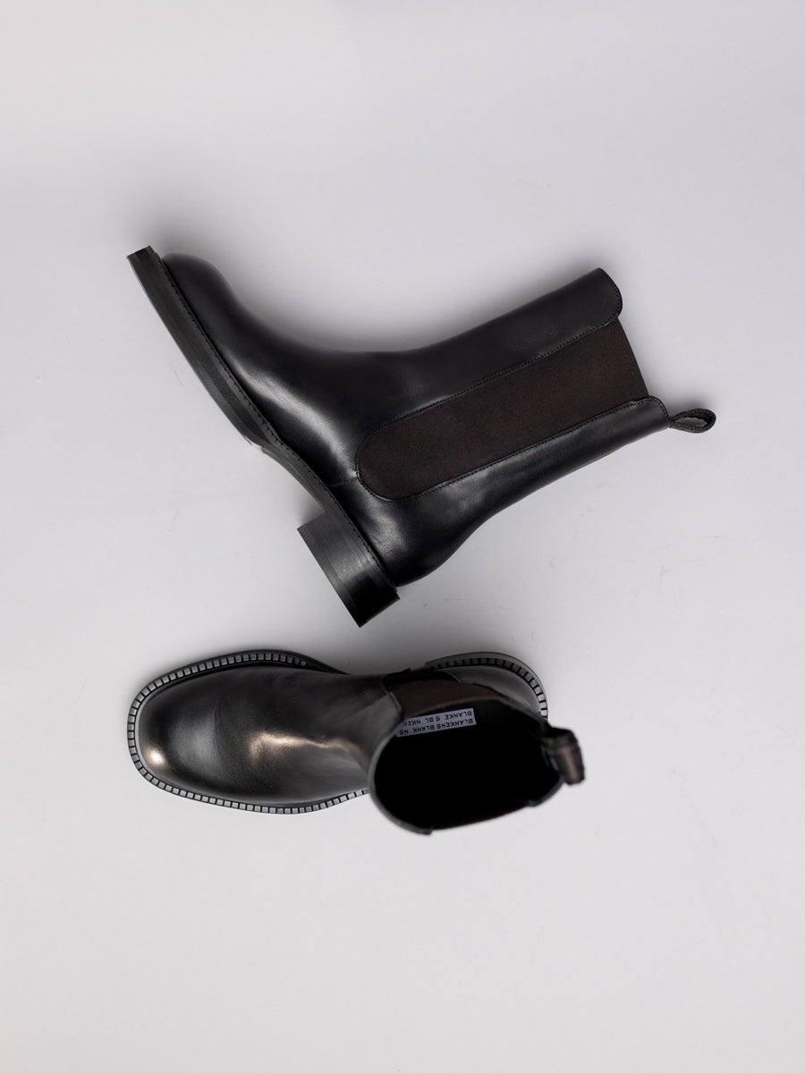 Blankens The Billie Black