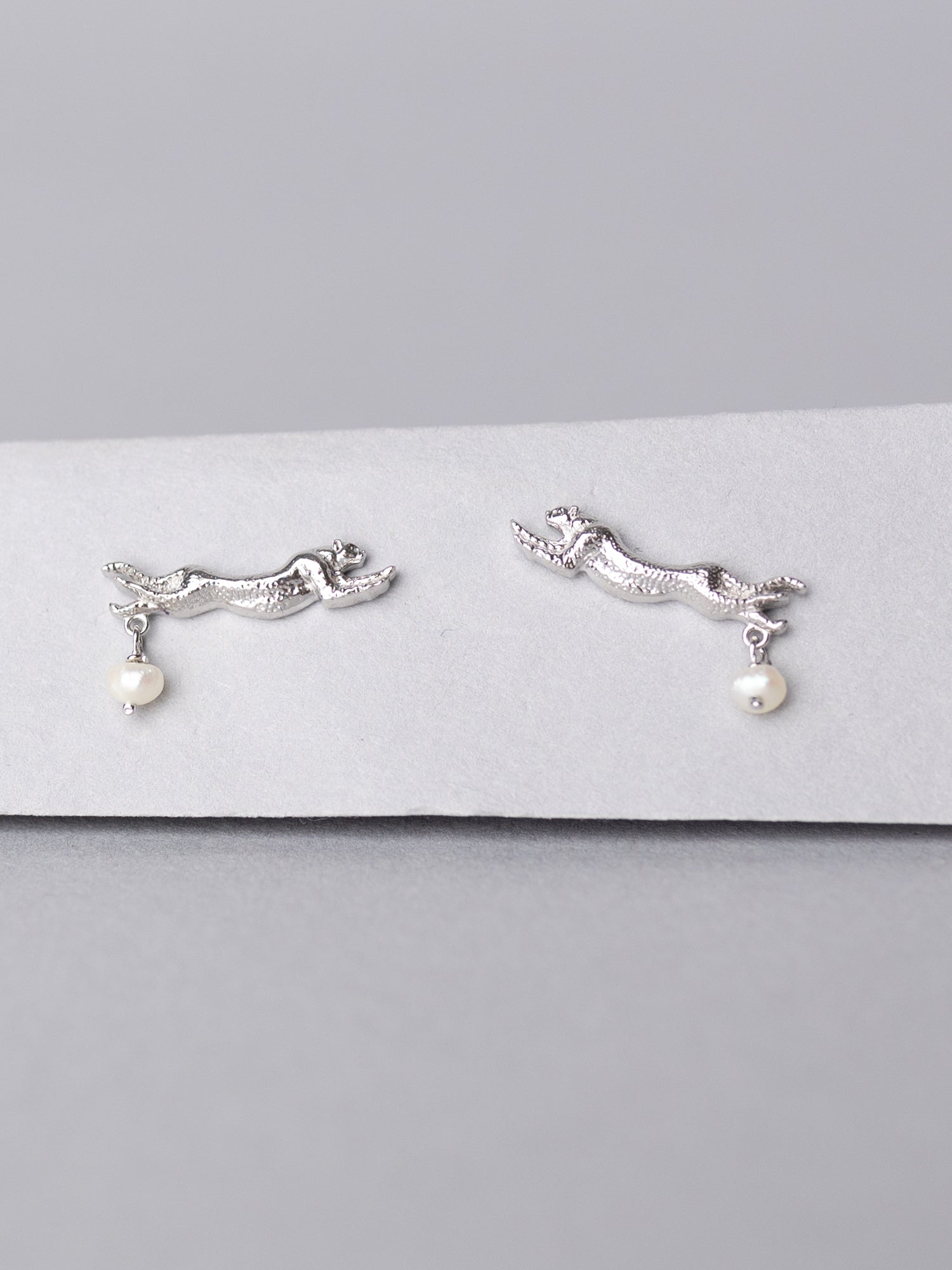 Blankens The Cheetah Silver and Pearl Earrings