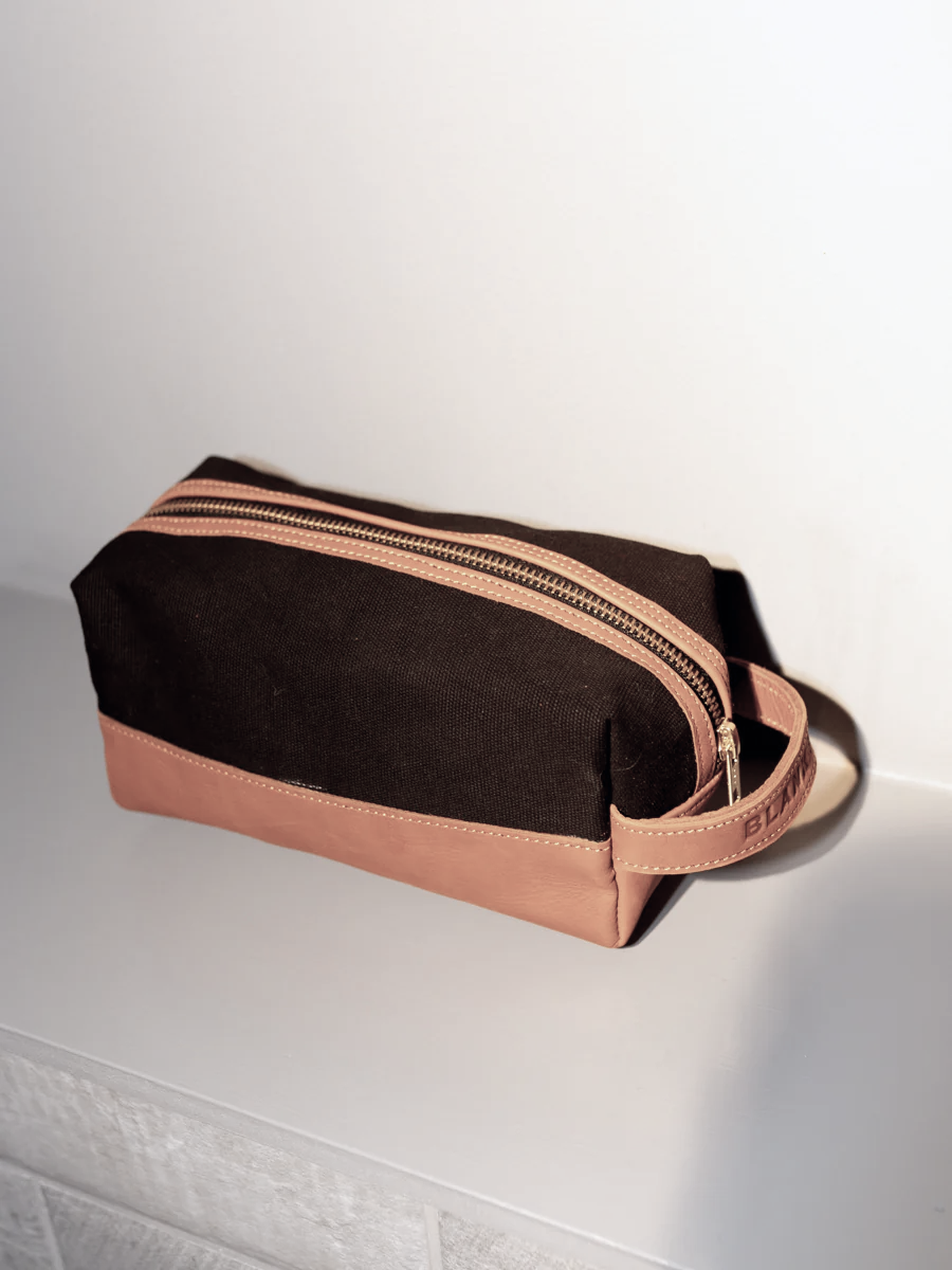 Blankens The Dennis beauty bag in black