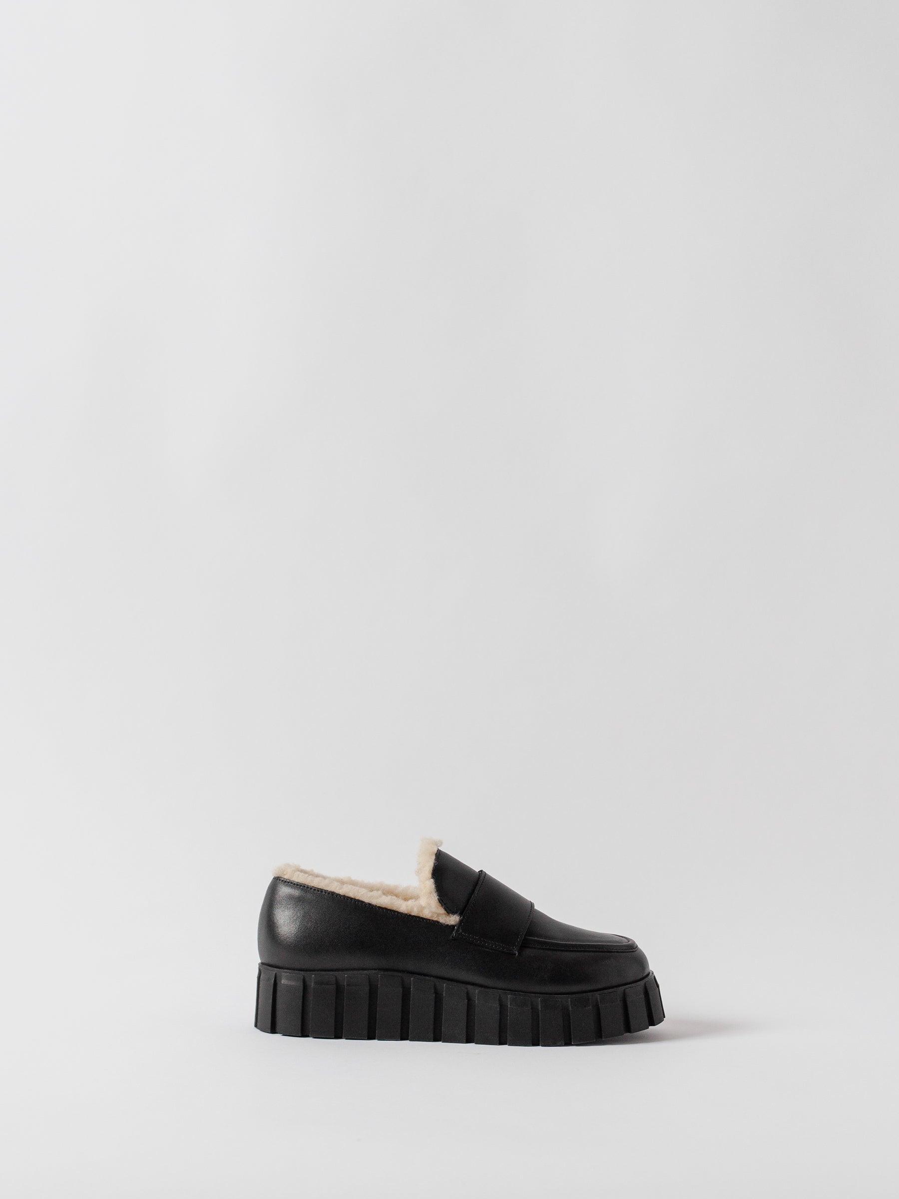 Blankens The Hana Loafer Black
