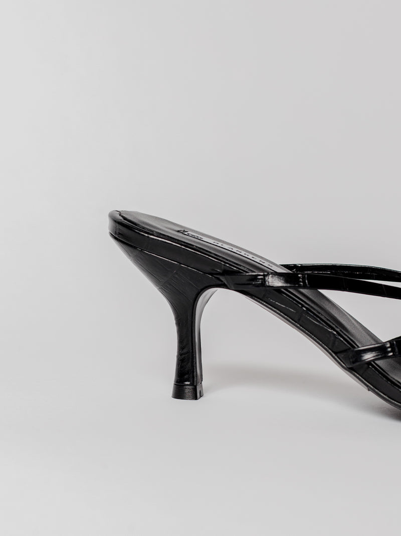 Blankens The Jennie Black heels in croc