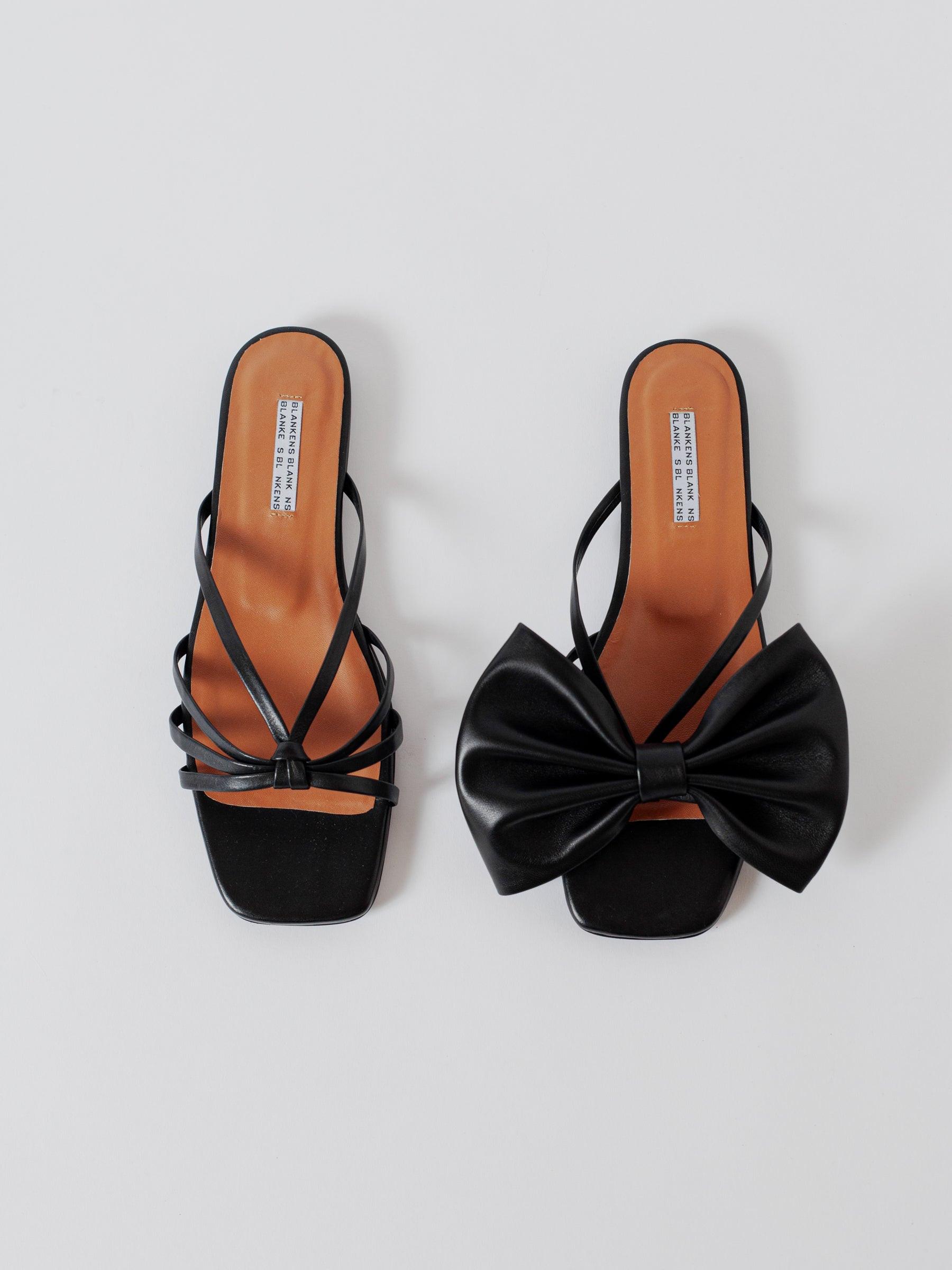 Blankens The Jennie Flat Black sandals