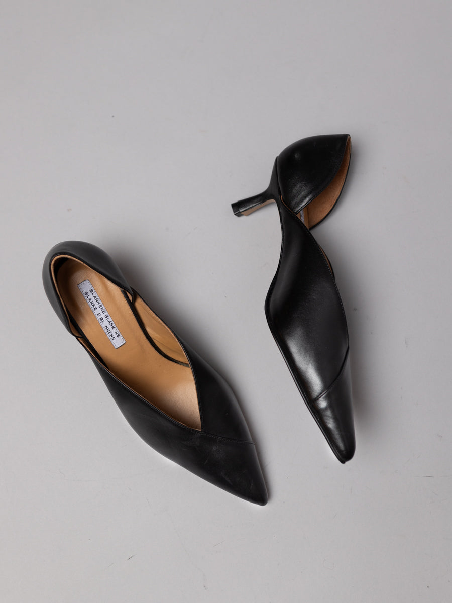 Blankens The Radford Black