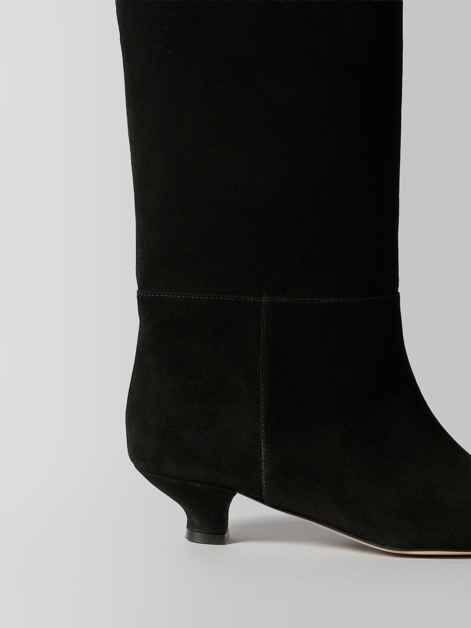 Blankens The Sydney Black Suede Knee-high Boots