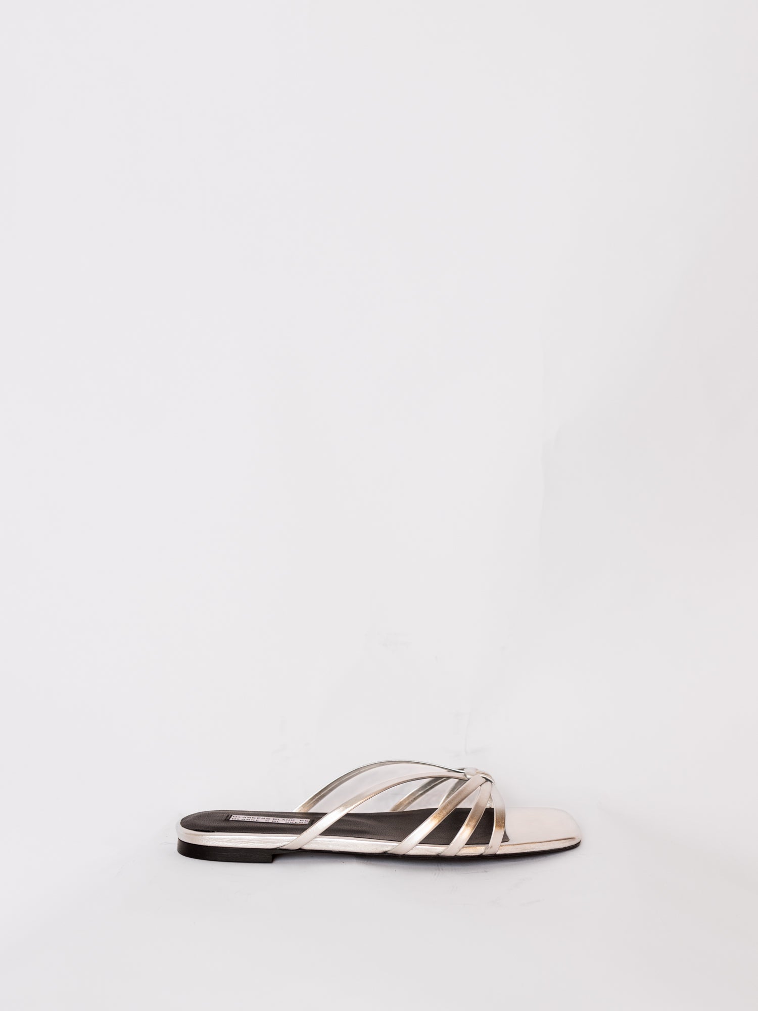 THE JENNIE FLAT SILVER