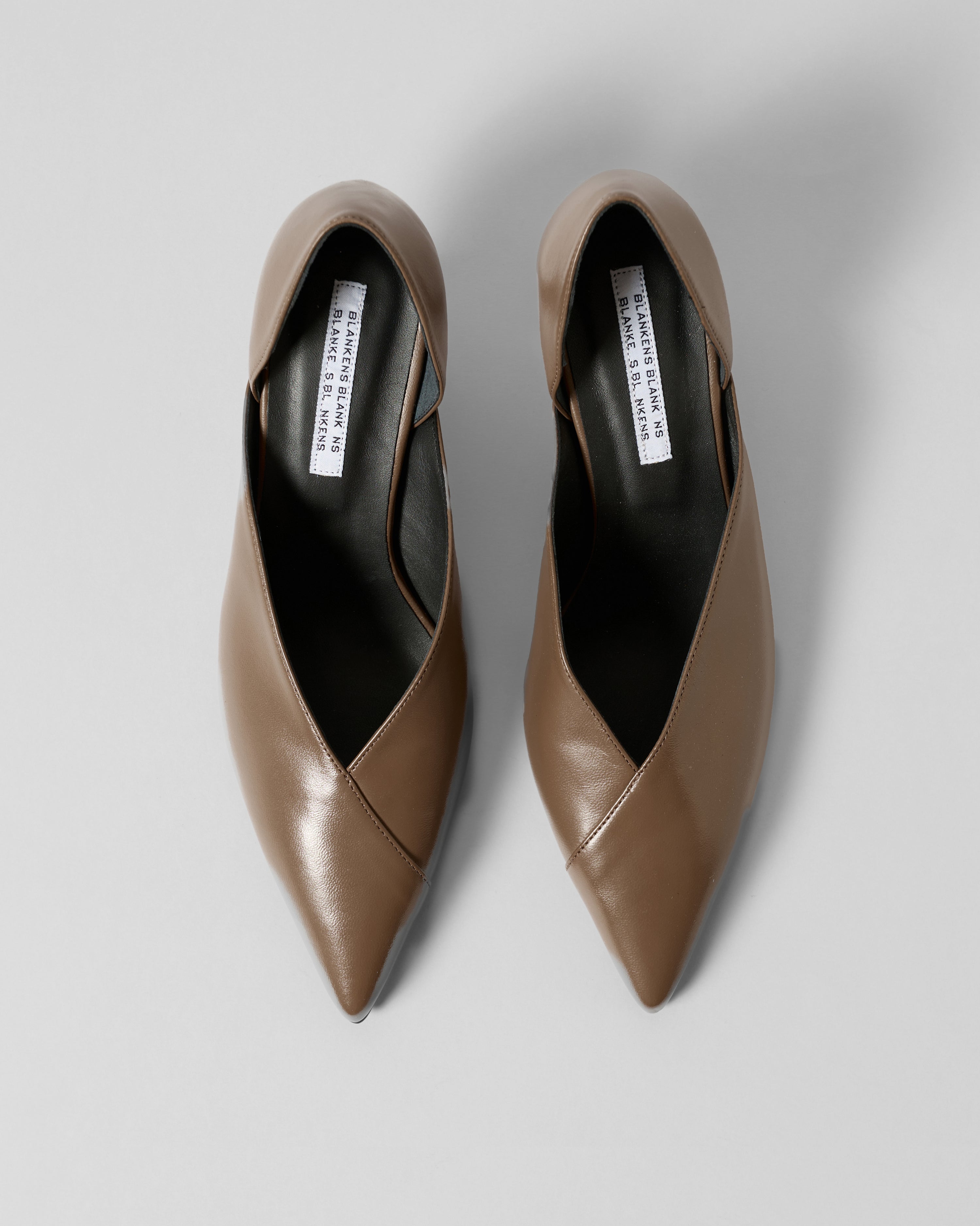 THE RADFORD GREY OLIVE