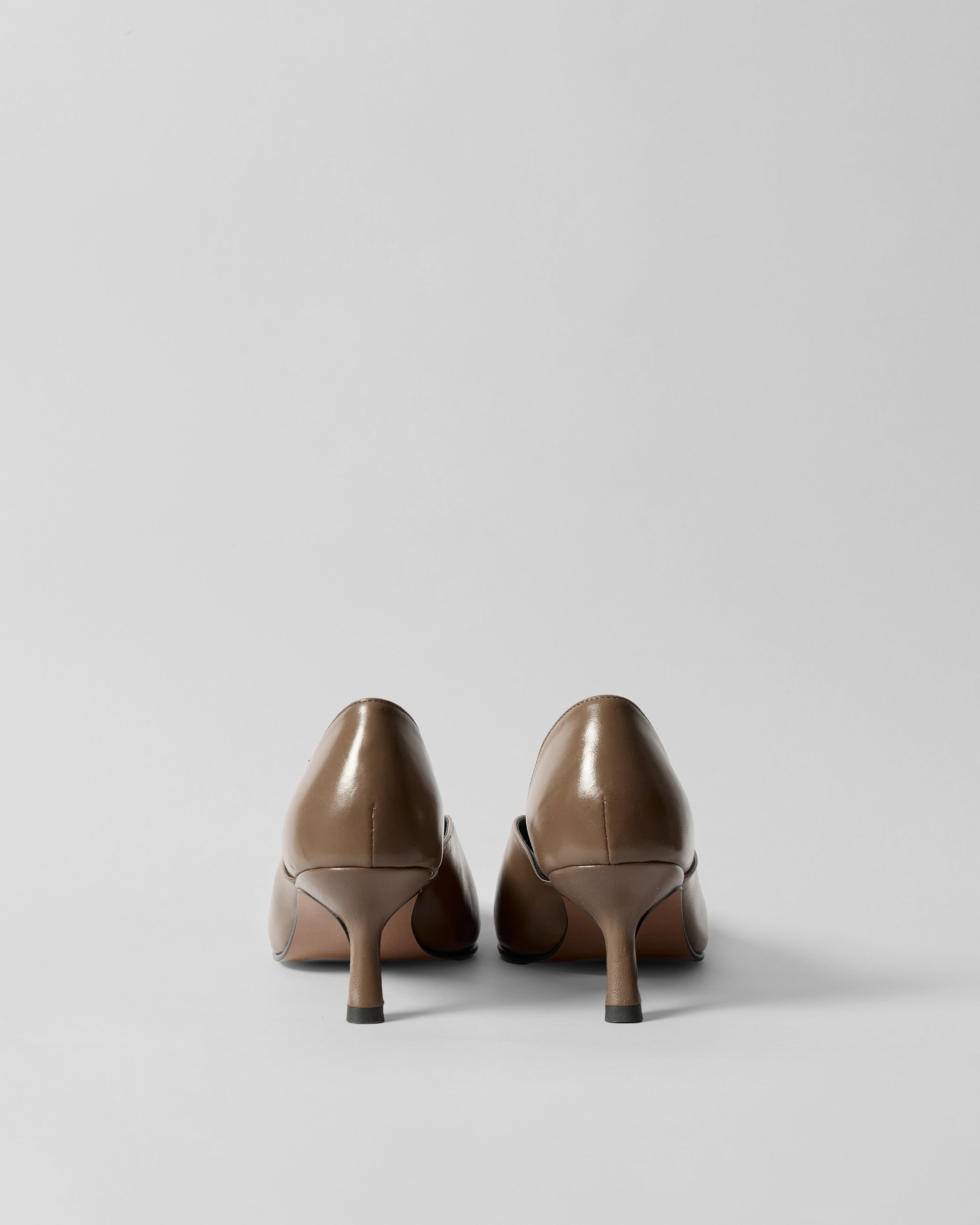 THE RADFORD GREY OLIVE