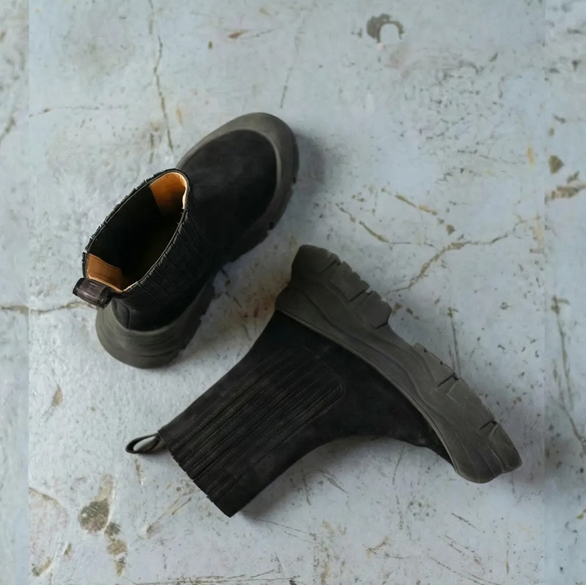 THE SEATTLE WATER RESISTANT LEATHER BOOT