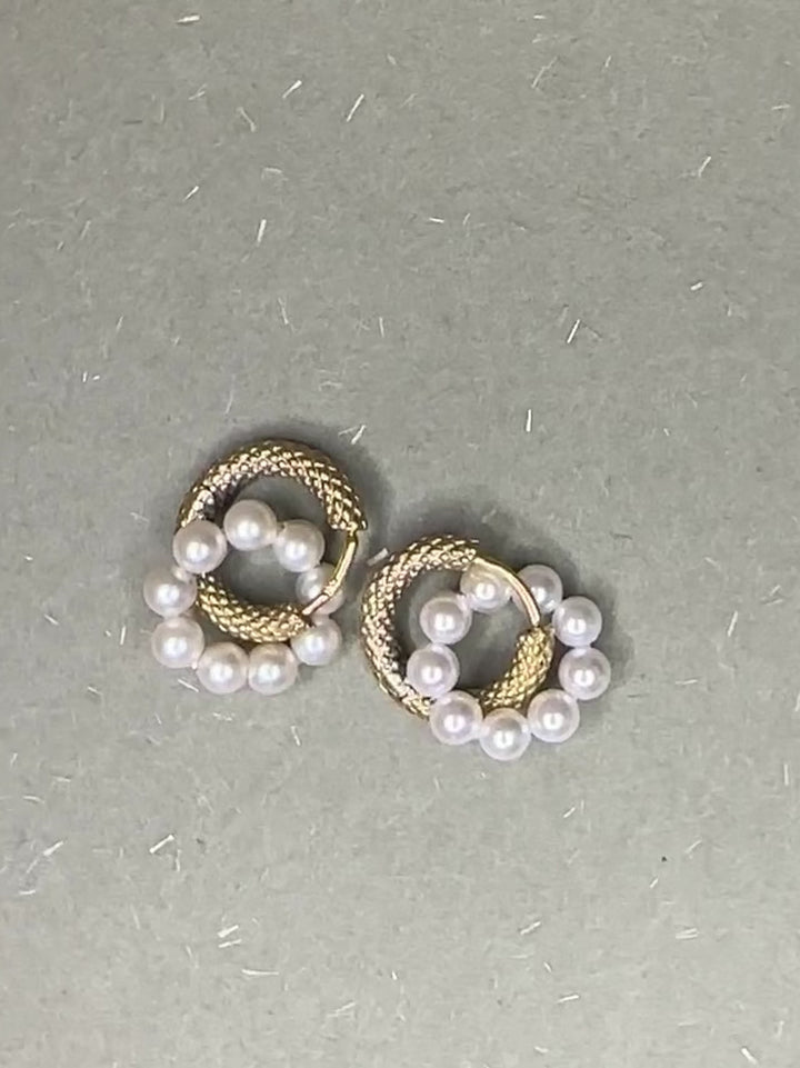 PEARL AND GOLD DOUBLE HOOPS