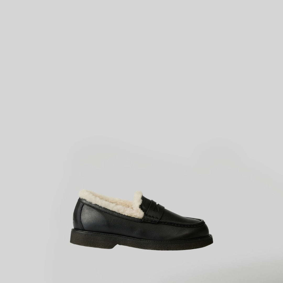 THE CELESTE SHEARLING