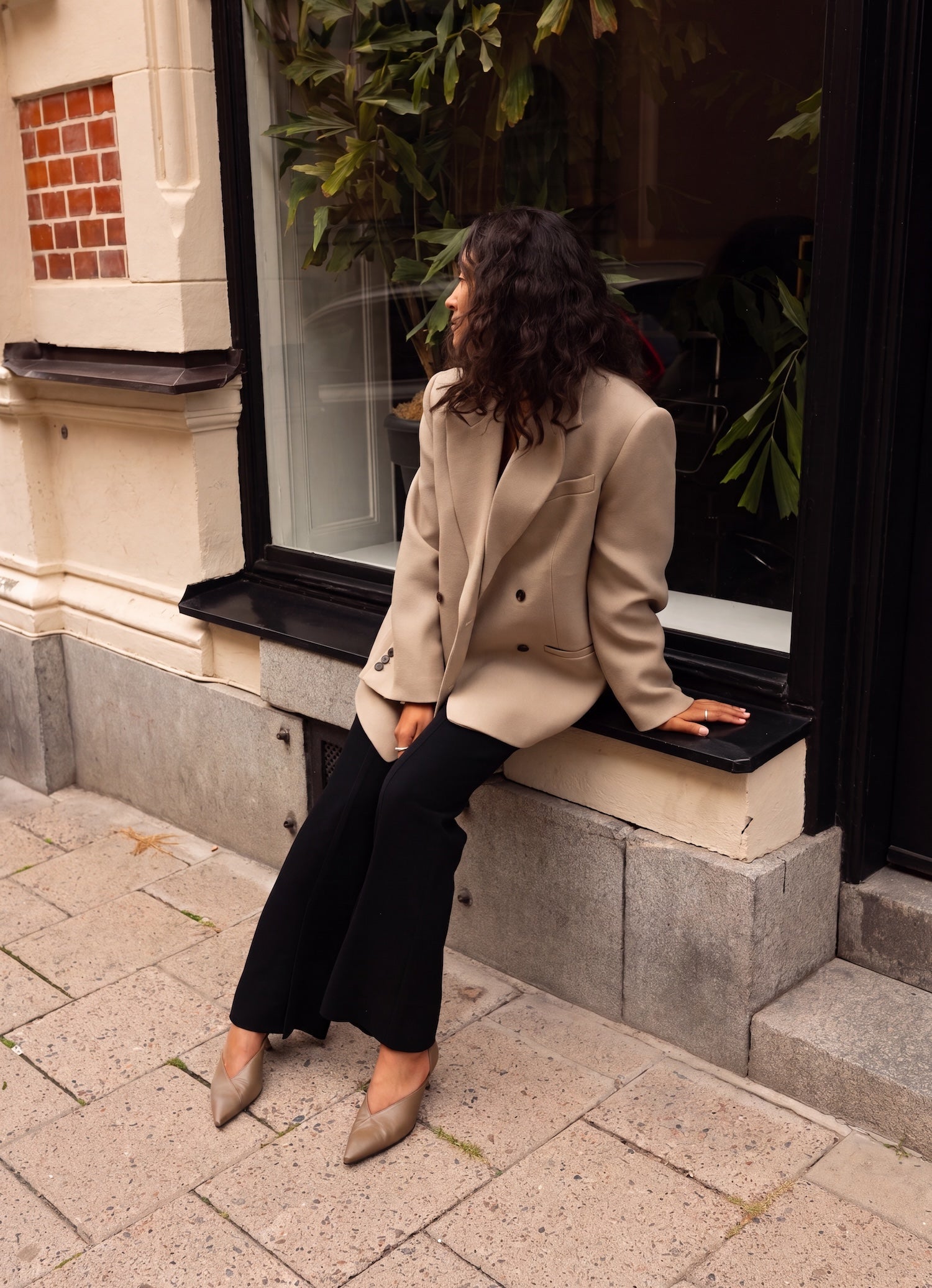 THE RADFORD GREY OLIVE