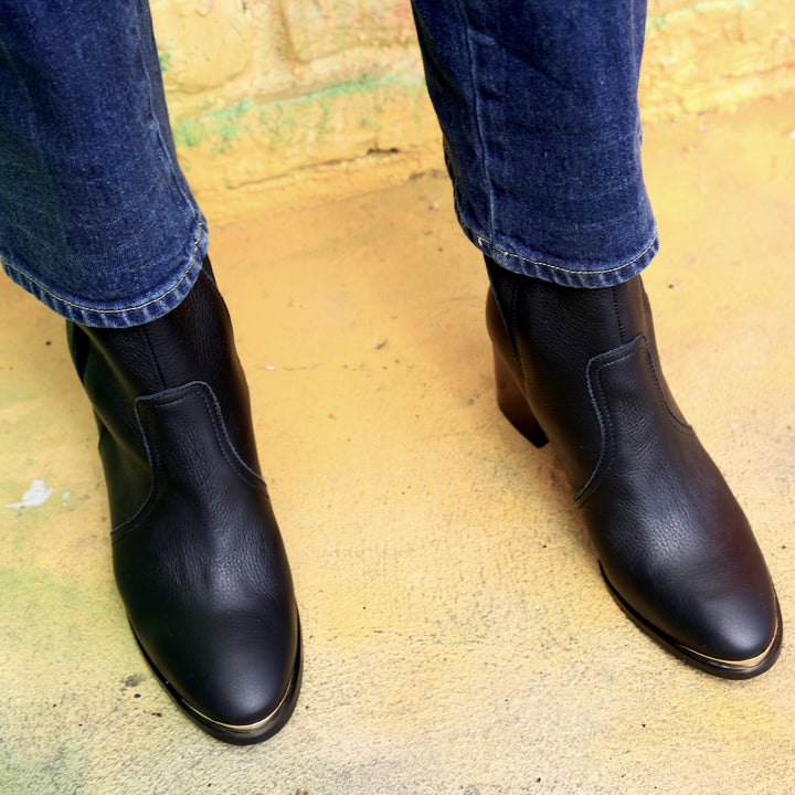 Blankens boot The Diana. Affordable luxury made in Europe.